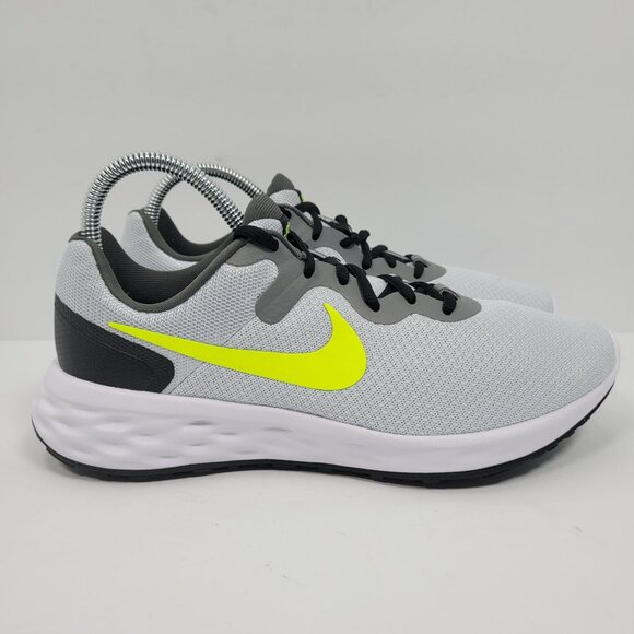 Nike Revolution 6 Next Nature Men's White Gray Shoes DR9882-001 US Size 8.5 NIB - Picture 4 of 11